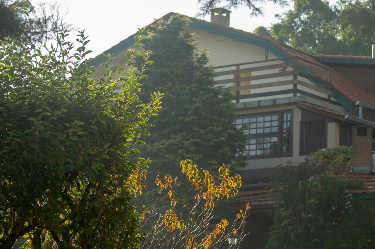 Belvedere Inn *